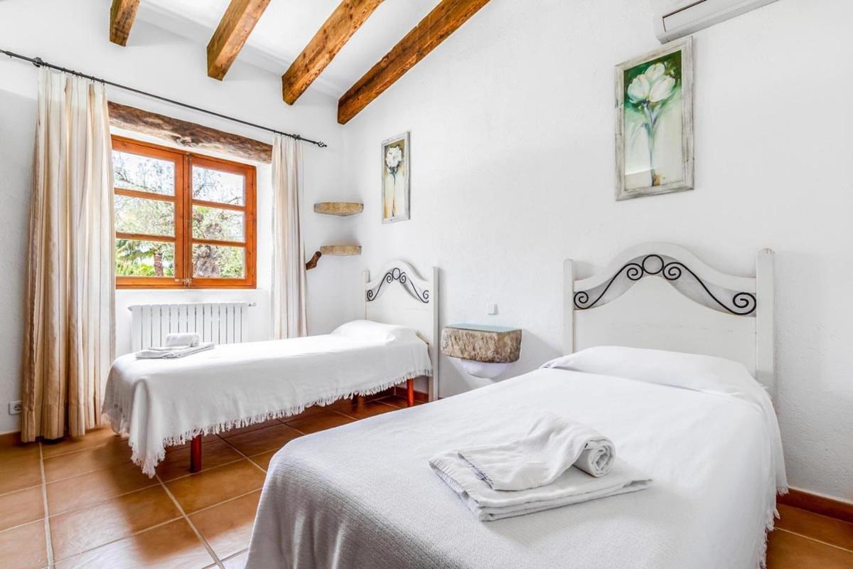 Villa Countryside With Pool Near Pollensa By Renthousing Alcudia (Mallorca)
